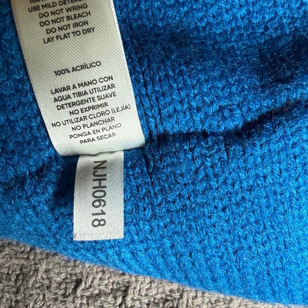 Chicago Cubs infinity scarf - Picture 4 of 4